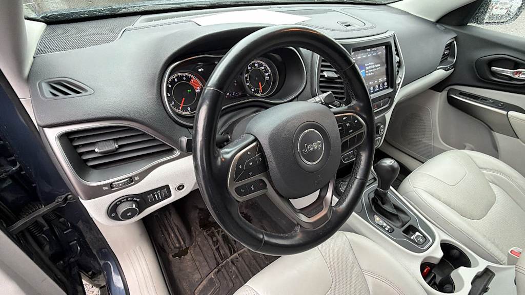 Thumbnail: 2021 Jeep Cherokee - 2