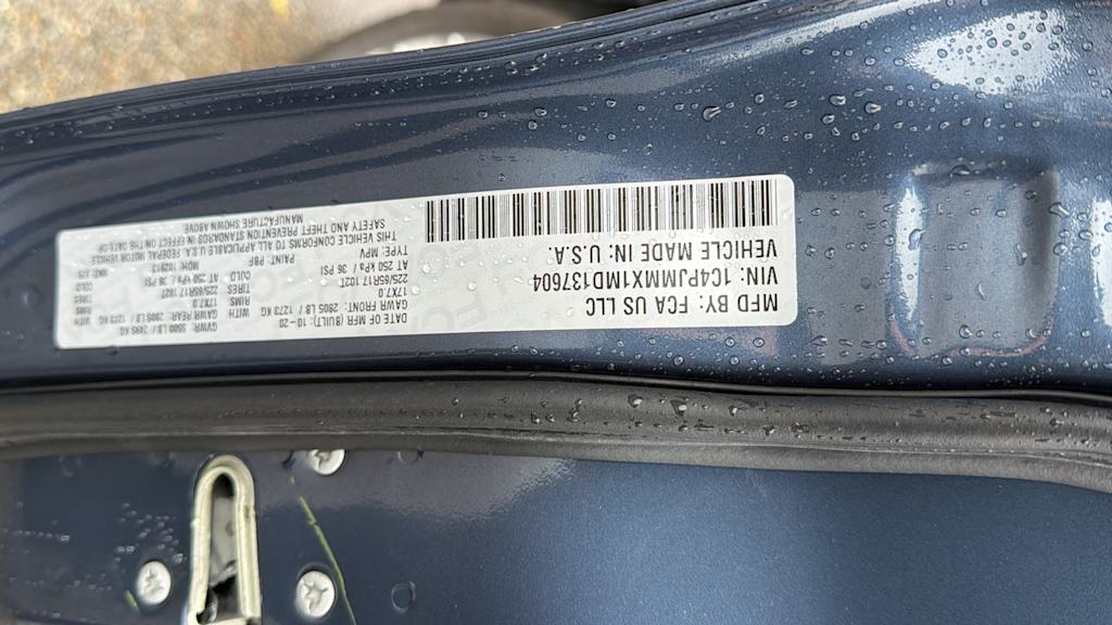 Thumbnail: 2021 Jeep Cherokee - 17