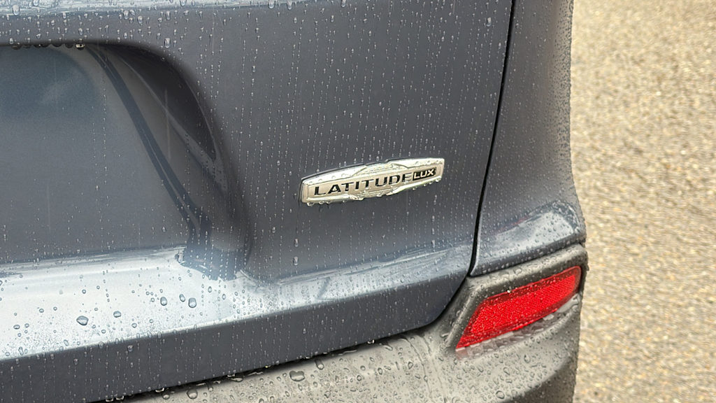 Thumbnail: 2021 Jeep Cherokee - 7