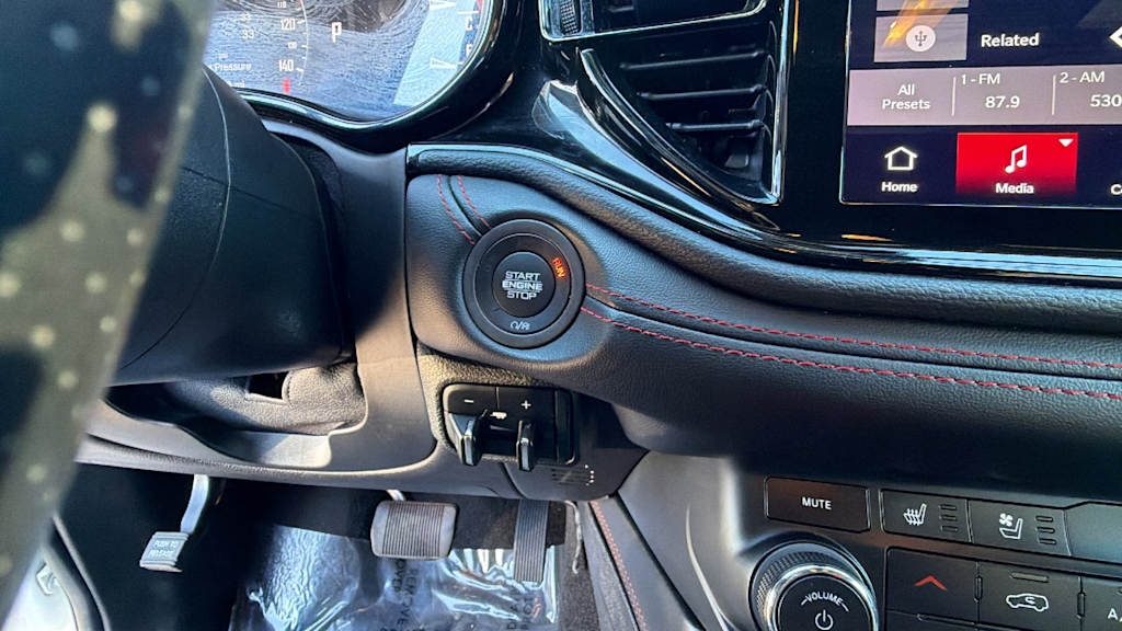 Thumbnail: 2023 Dodge Durango - 25