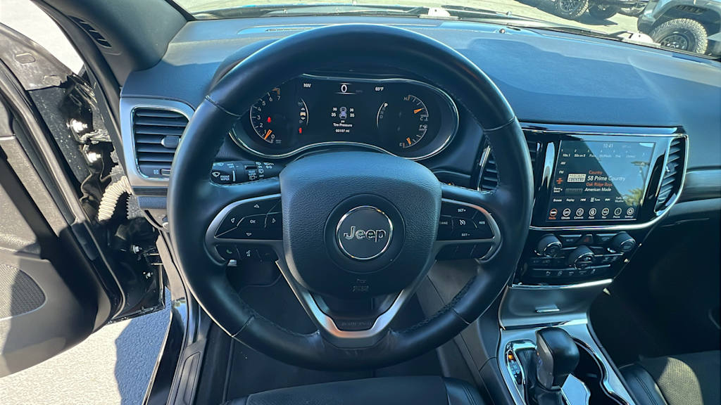 2020 Jeep Grand Cherokee Laredo 9