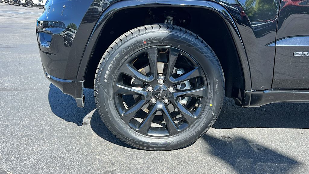 2020 Jeep Grand Cherokee Laredo 8