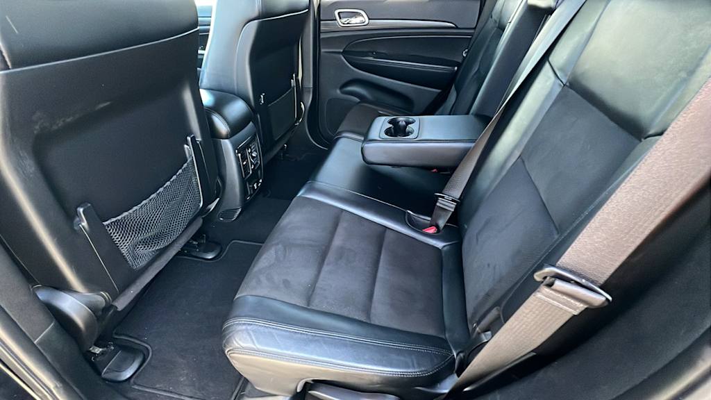 2020 Jeep Grand Cherokee Laredo 11