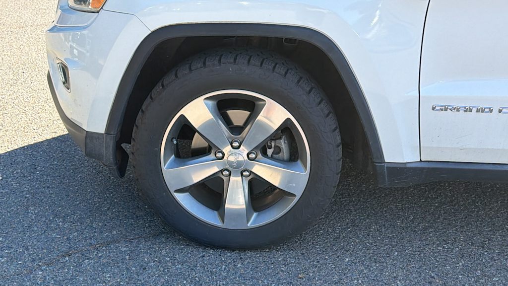 Thumbnail: 2014 Jeep Grand Cherokee - 8