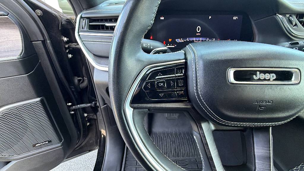 Thumbnail: 2023 Jeep Grand Cherokee - 24