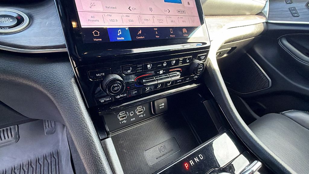 Thumbnail: 2023 Jeep Grand Cherokee - 21
