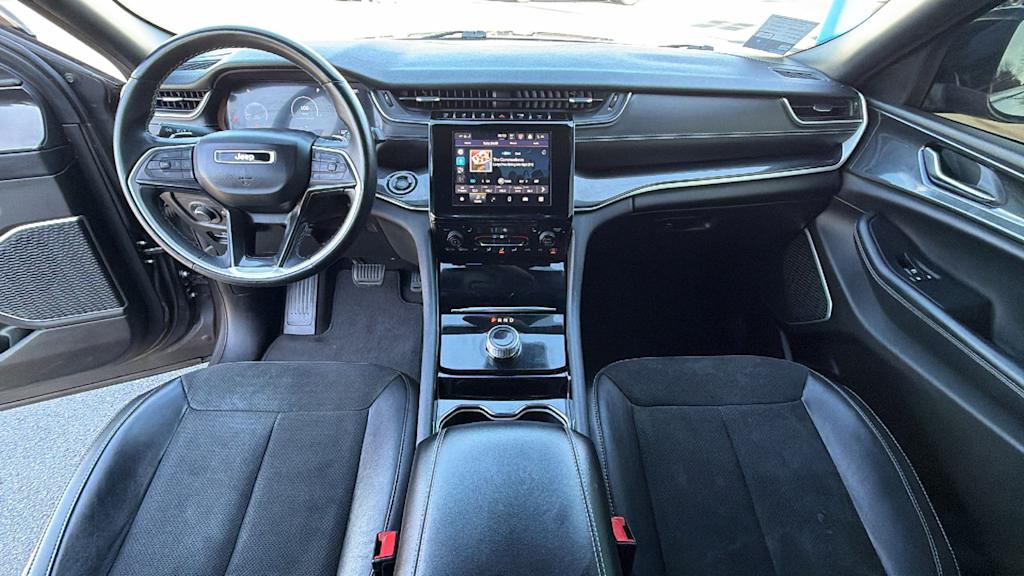 Thumbnail: 2022 Jeep Grand Cherokee L - 13