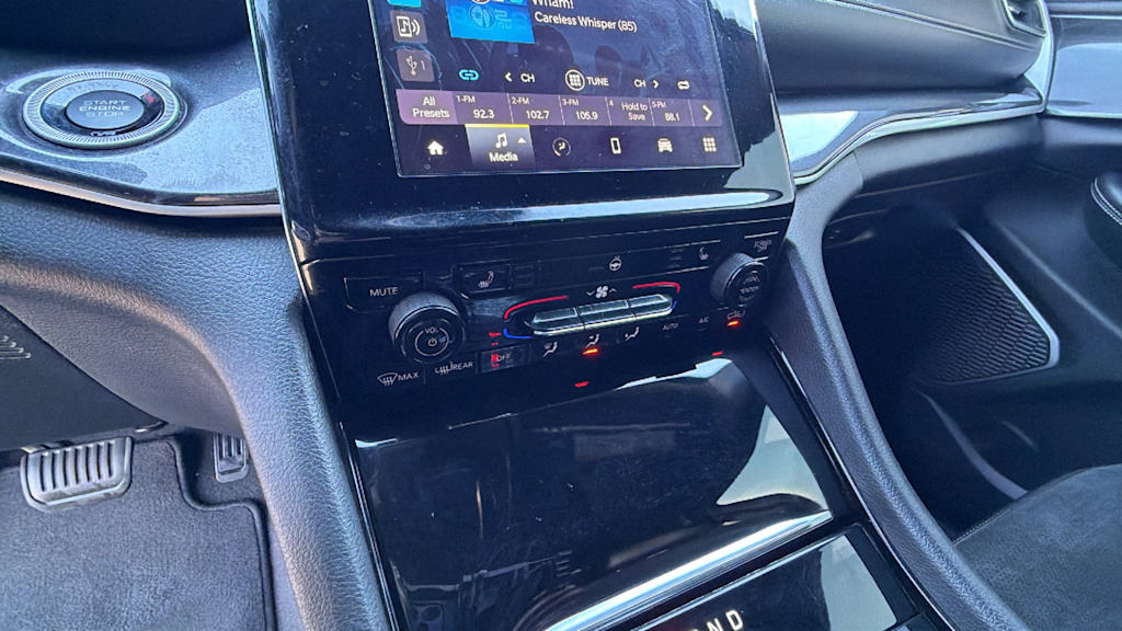 Thumbnail: 2022 Jeep Grand Cherokee L - 23