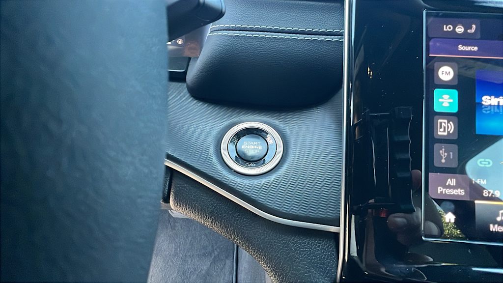 Thumbnail: 2024 Jeep Grand Cherokee L - 7