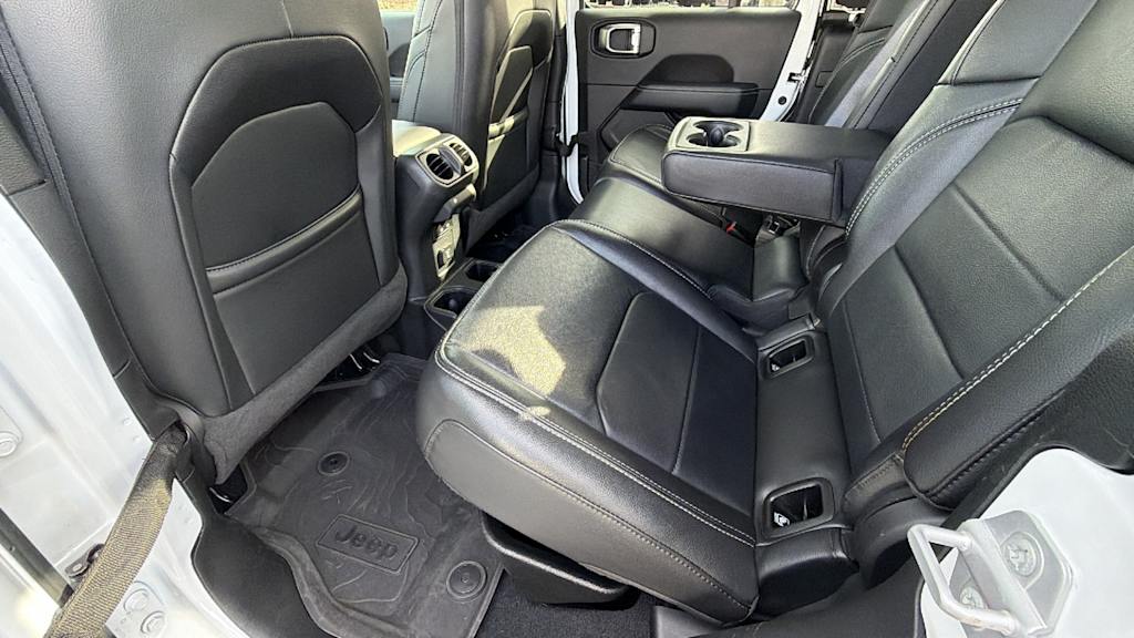 Thumbnail: 2022 Jeep Gladiator - 28