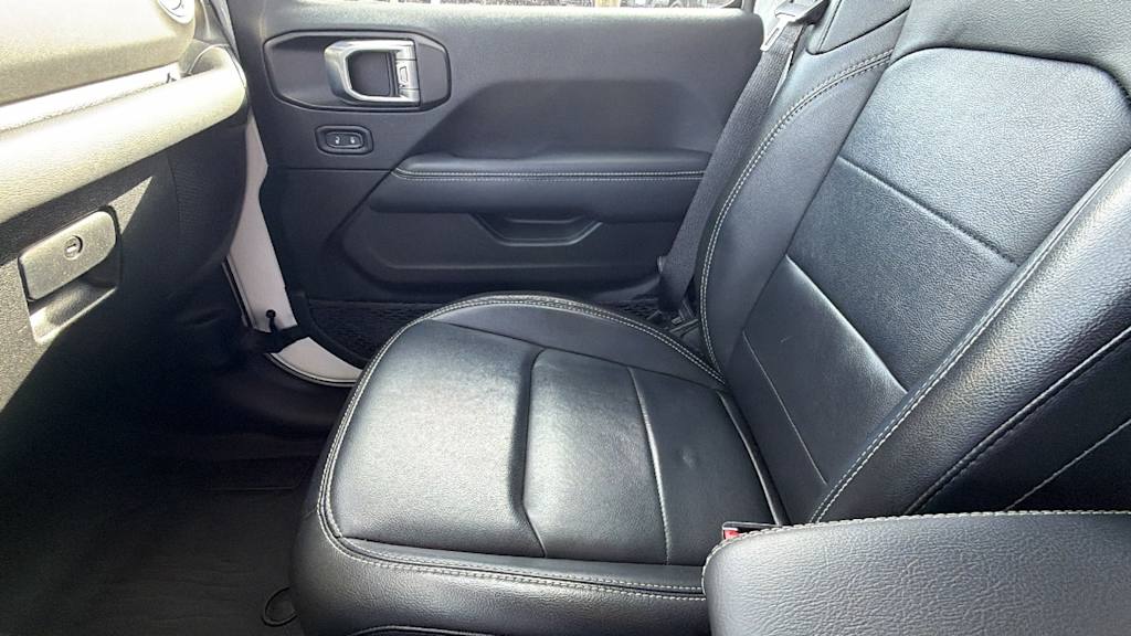 Thumbnail: 2022 Jeep Gladiator - 10