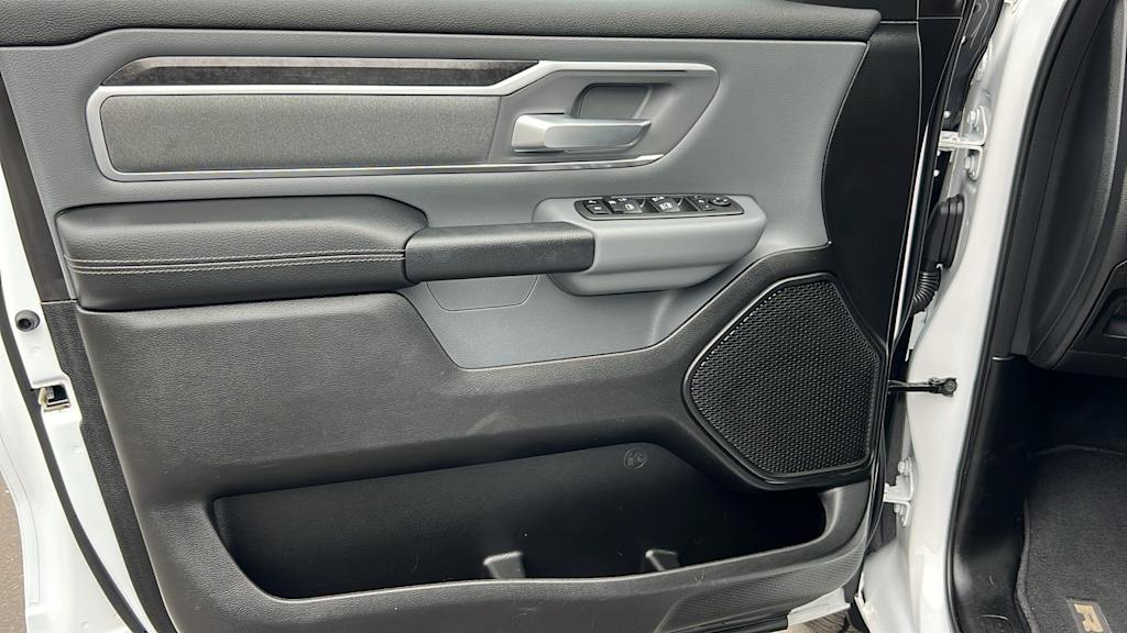 Thumbnail: 2022 RAM 1500 - 29