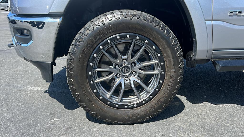 2020 RAM 1500 Laramie 8