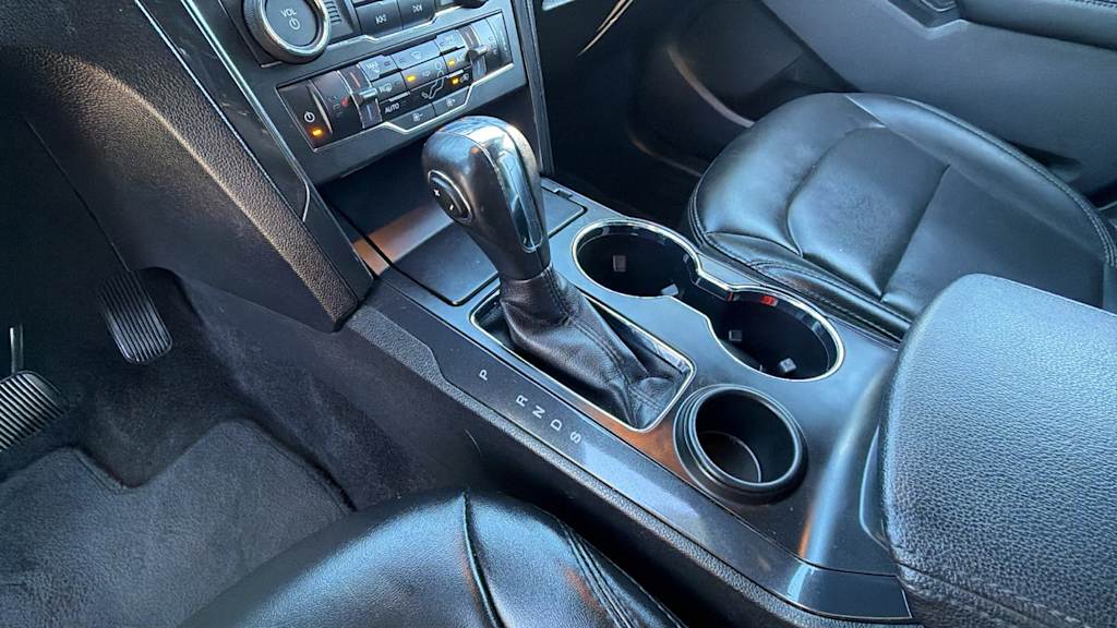 Thumbnail: 2019 Ford Explorer - 15