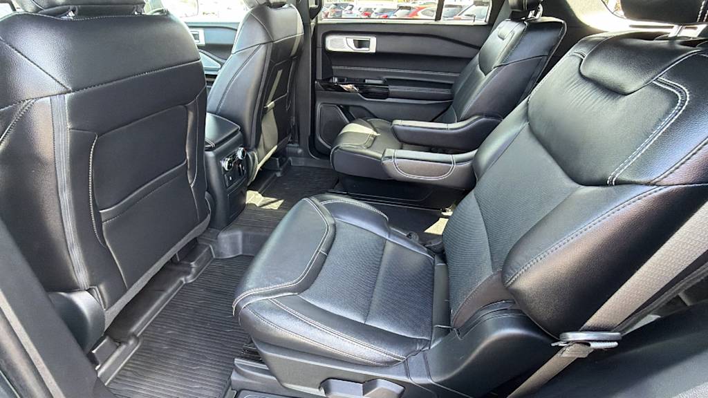 Thumbnail: 2022 Ford Explorer - 12