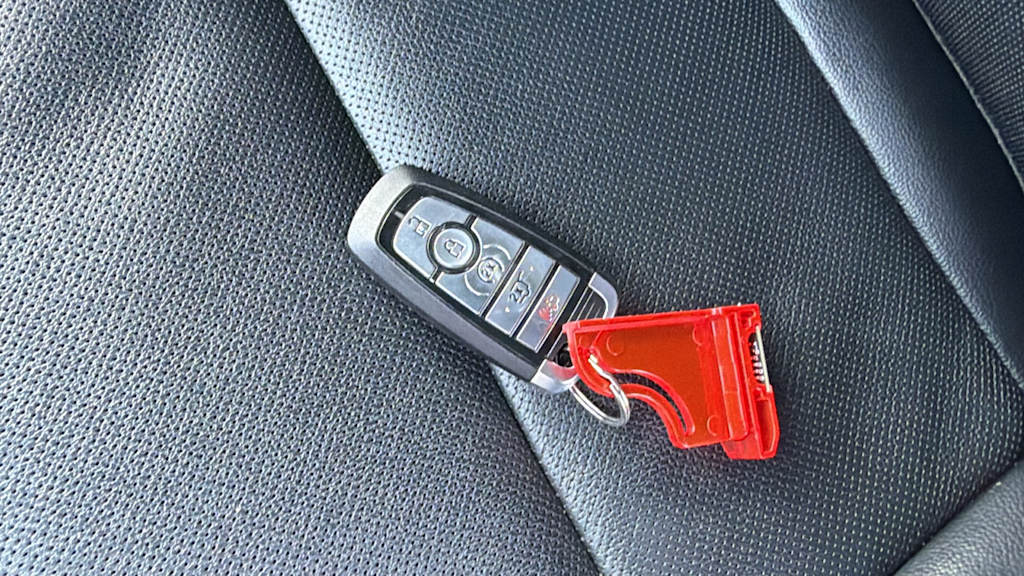 Thumbnail: 2022 Ford Explorer - 18