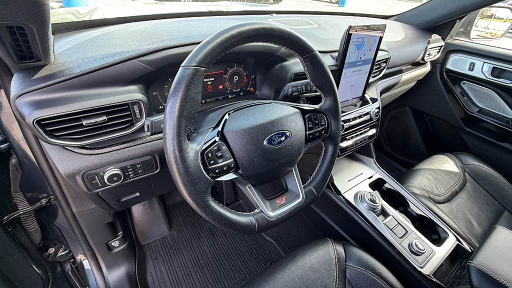 Thumbnail: 2022 Ford Explorer - 2