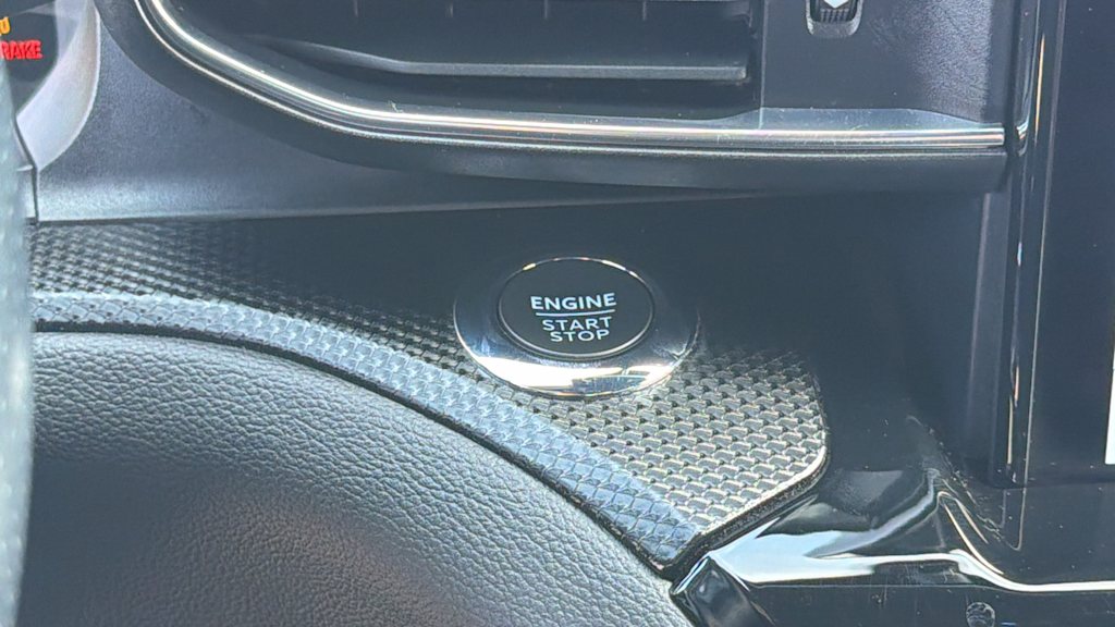 Thumbnail: 2022 Ford Explorer - 25