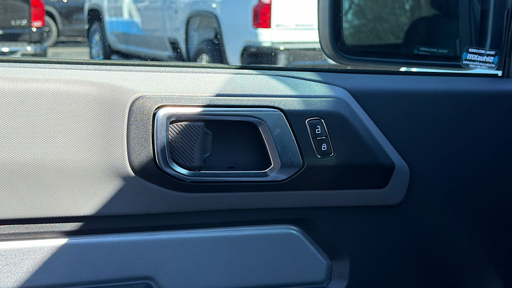 Thumbnail: 2023 Ford Bronco - 26