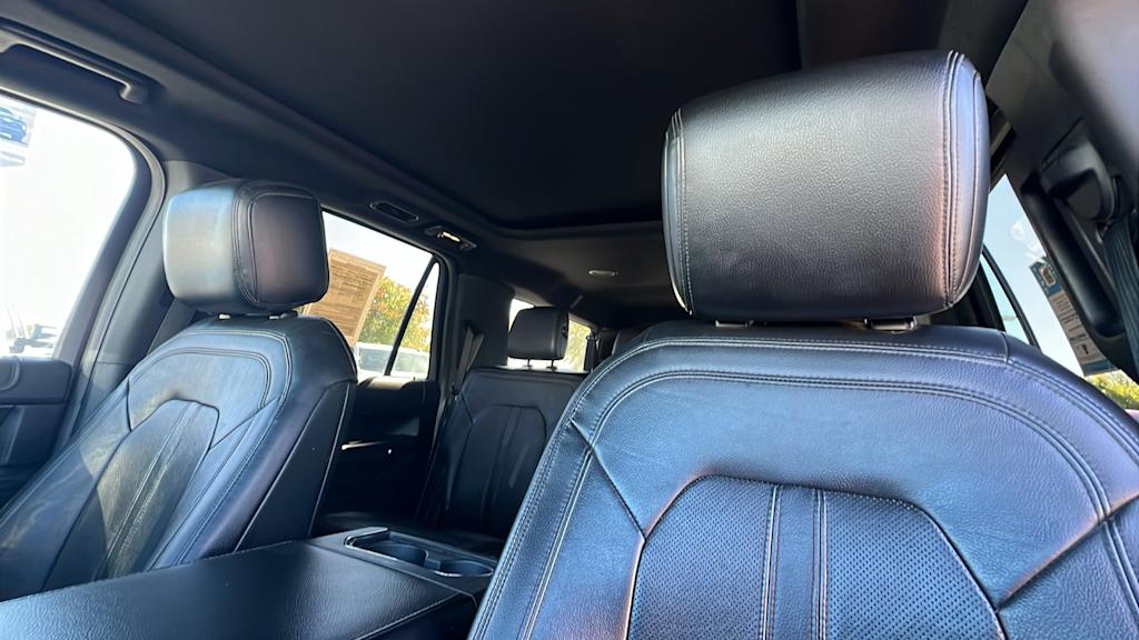 Thumbnail: 2019 Ford Expedition MAX - 10