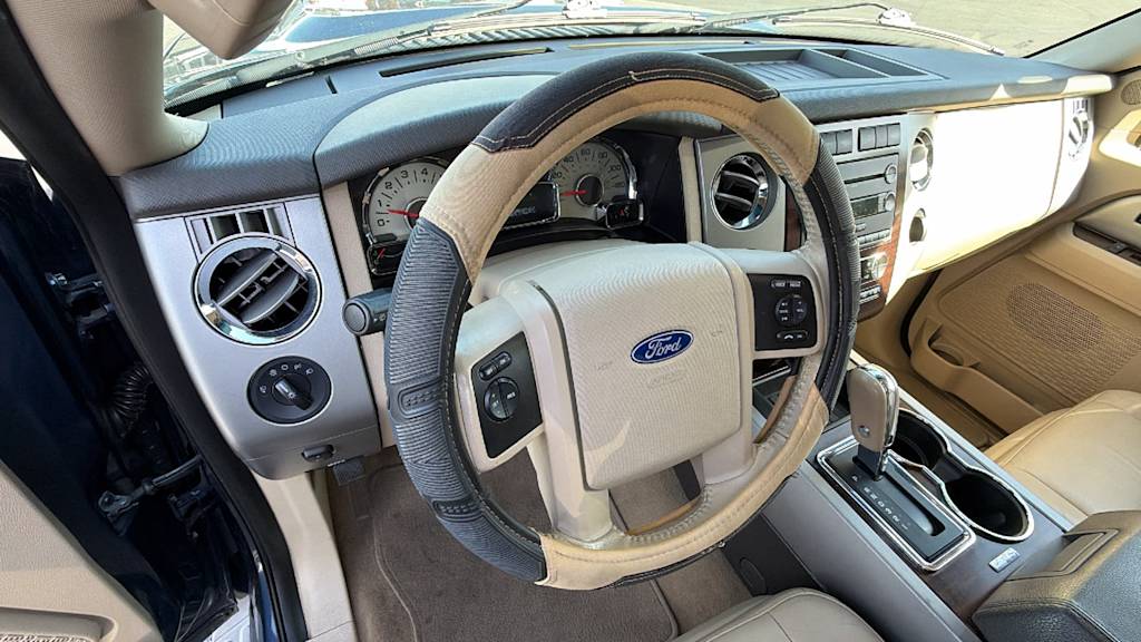Thumbnail: 2013 Ford Expedition - 2