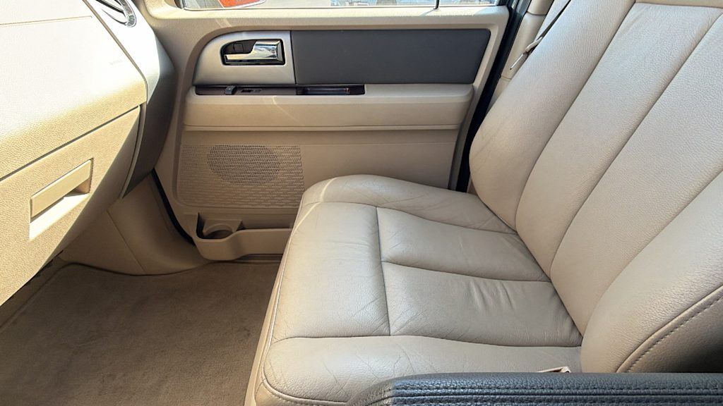 Thumbnail: 2013 Ford Expedition - 11