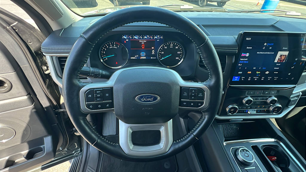 Thumbnail: 2023 Ford Expedition - 9