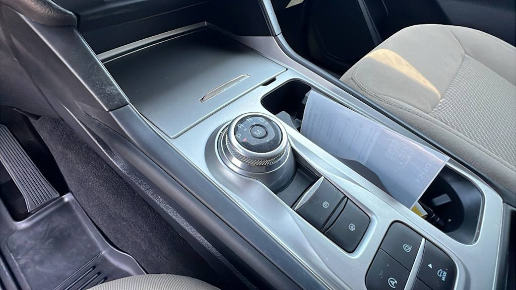 2020 Ford Explorer Base 14
