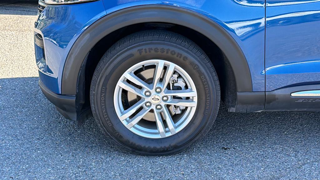 Thumbnail: 2022 Ford Explorer - 7