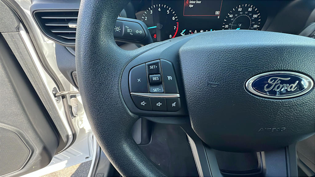 Thumbnail: 2022 Ford Explorer - 26