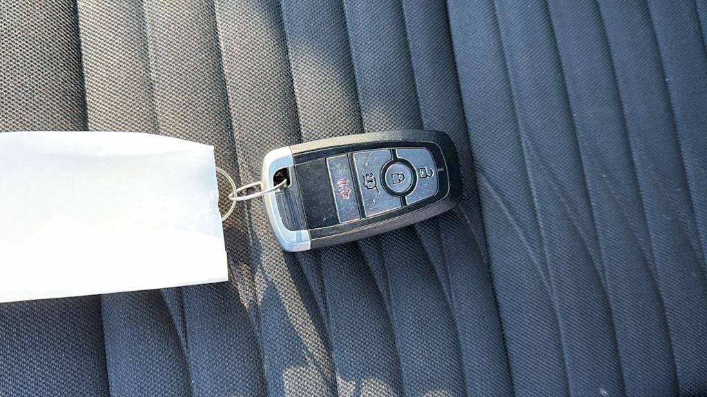 Thumbnail: 2020 Ford Explorer - 21