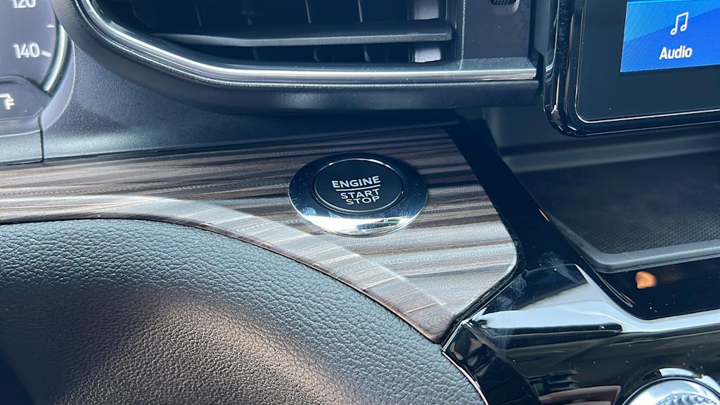 2024 Ford Explorer Limited 25