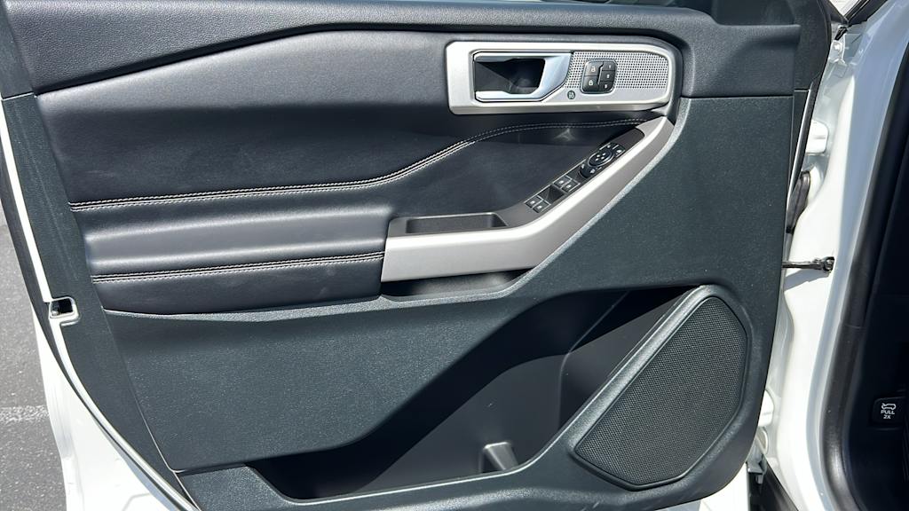 2024 Ford Explorer Limited 29