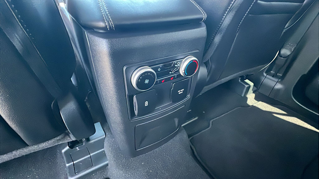 2024 Ford Explorer Limited 30