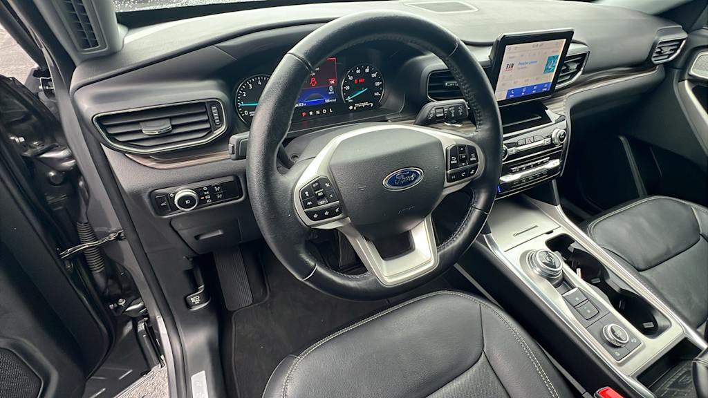 2023 Ford Explorer Limited 2