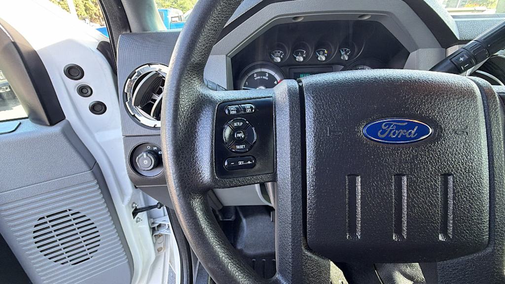Thumbnail: 2014 Ford F-250 - 13