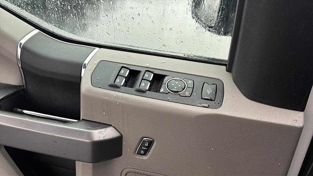 Thumbnail: 2018 Ford F-250 - 28