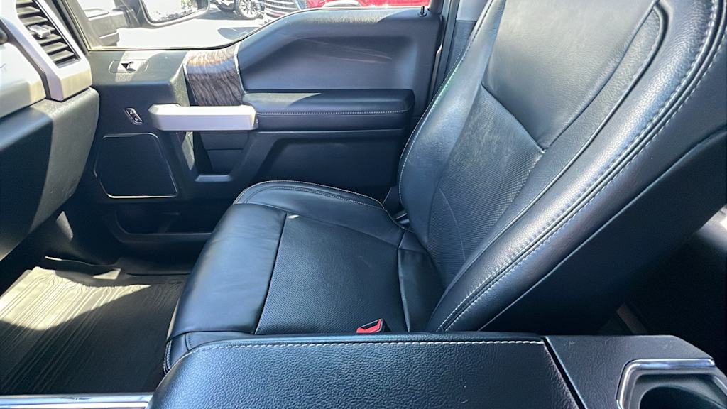 2019 Ford F-350 Lariat 10