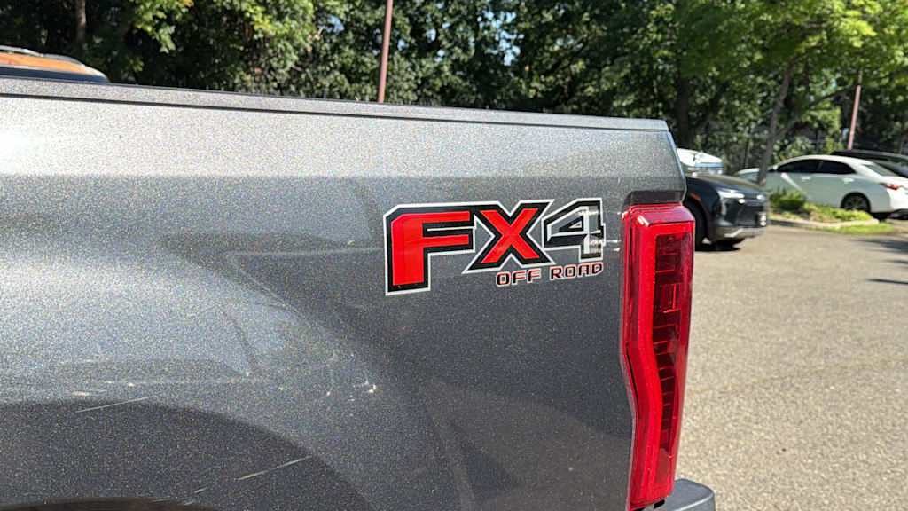 Thumbnail: 2017 Ford F-350 - 7