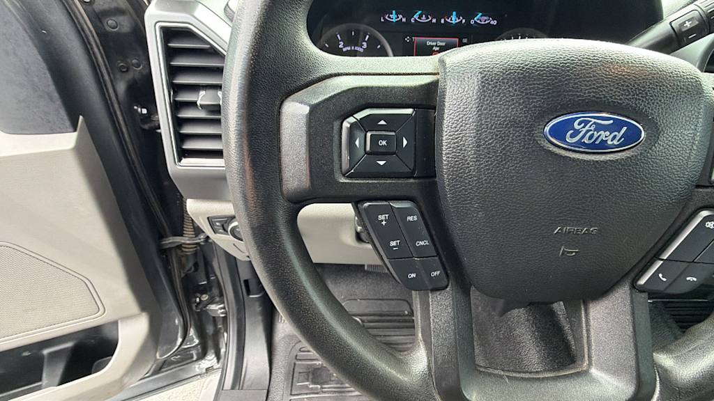 Thumbnail: 2019 Ford F-350 - 25