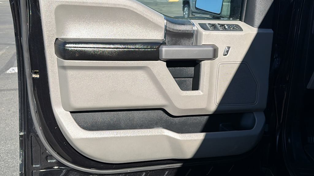 Thumbnail: 2020 Ford F-150 - 27