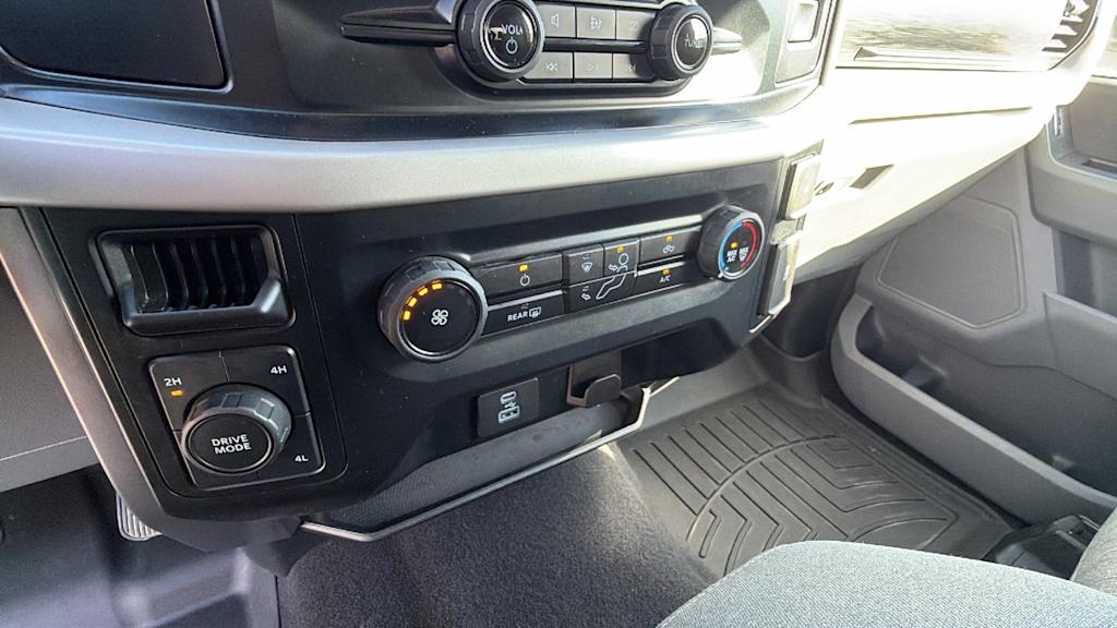 Thumbnail: 2023 Ford F-150 - 21