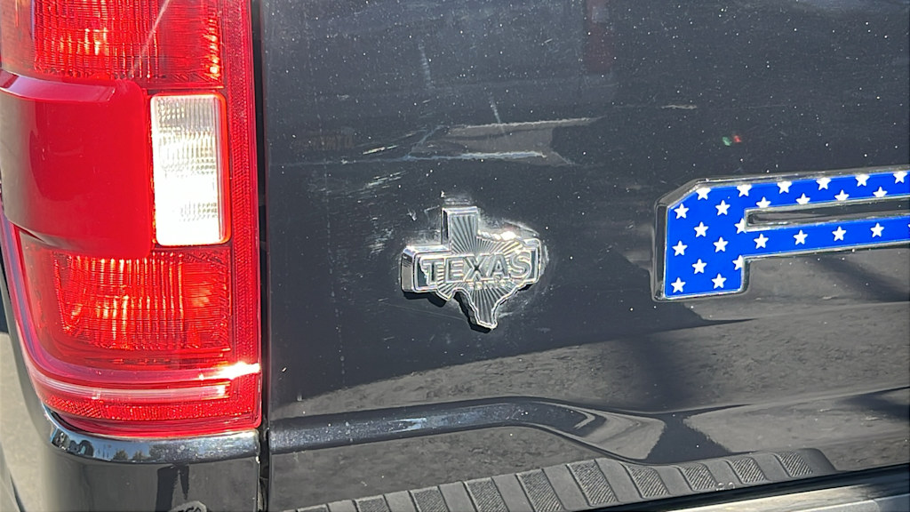 Thumbnail: 2022 Ford F-150 - 30