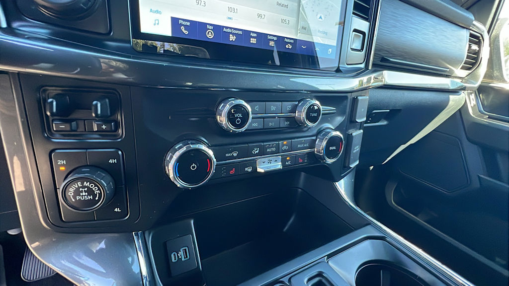 Thumbnail: 2022 Ford F-150 - 14