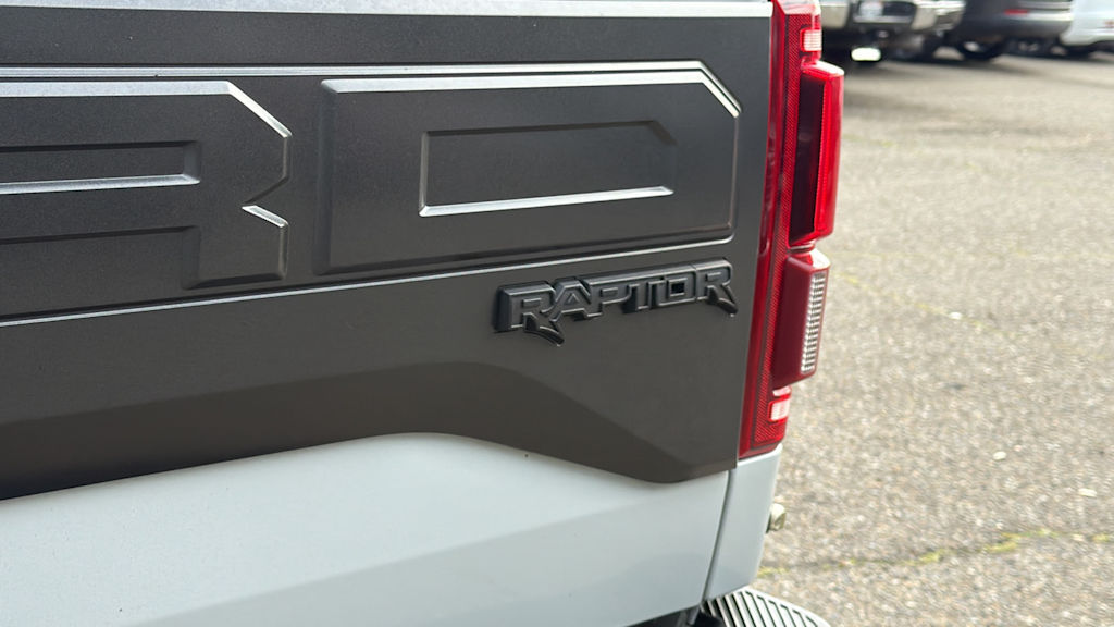 Thumbnail: 2017 Ford F-150 - 21