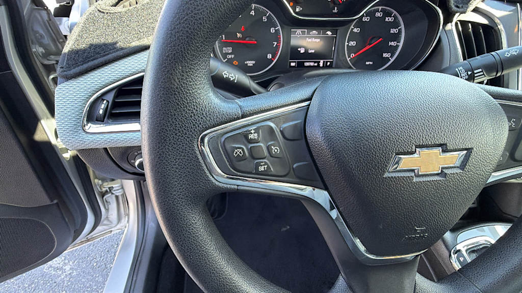 Thumbnail: 2019 Chevrolet Cruze - 25