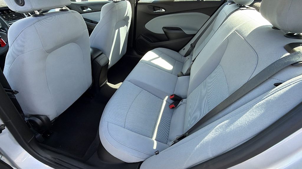 Thumbnail: 2019 Chevrolet Cruze - 12