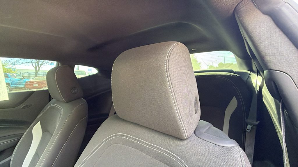 Thumbnail: 2021 Chevrolet Camaro - 10