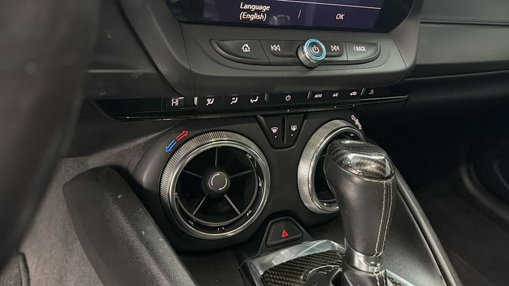 Thumbnail: 2020 Chevrolet Camaro - 21