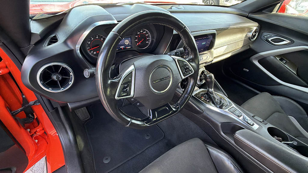 Thumbnail: 2020 Chevrolet Camaro - 2